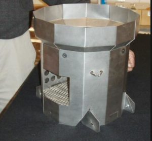 Researchers at the Lawrence Berkeley National Laboratory and University of California Berkeley students have made a new wood/biomass burning cookstove for internally displaced people in Darfur, Sudan. Manufactured locally by artisan metalworkers, it saves enough fuel so that the purchase price is affordable.
