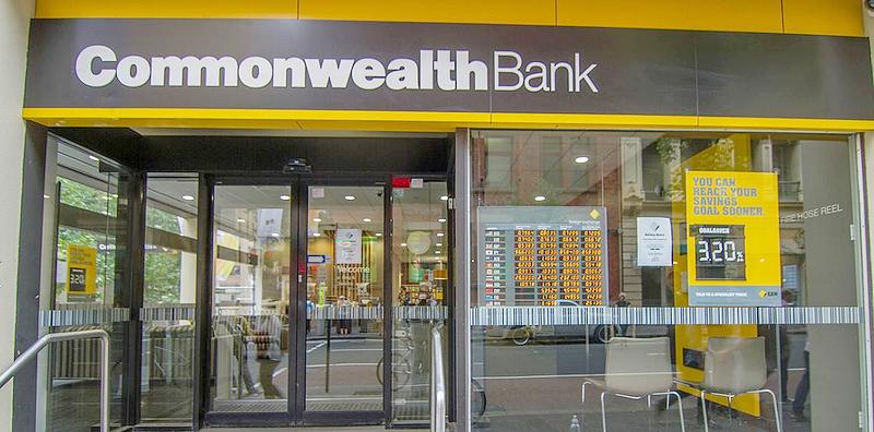 A branch office of the Commonwealth Bank of Australia in Sydney, April 2, 2015 (Photo by Maksym Kozlenko)