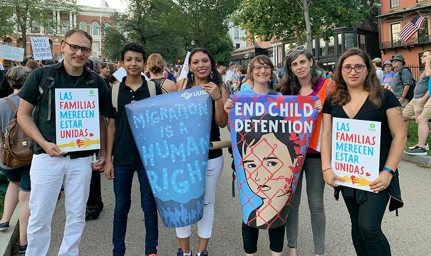 Many U.S. citizens do not support the Trump administration's immigration policies. Here, members of the nonprofit Unitarian Universalist Service Committee partnered with Lights for Liberty and other human rights organizations to protest the detention centers holding and separating migrant families at the U.S. southern border. June 12, 2019, Boston, Massachusetts (Photo by Hannah Hafter) creative Commons license via Flickr)