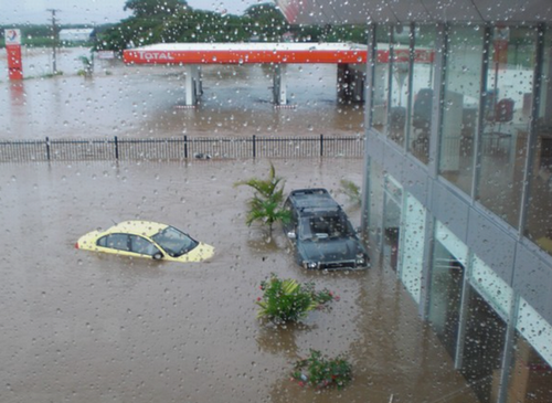 Fiji is flooded in yet another tropical cyclone, January 10, 2009 (Photo by snapboot) Creative Commons license via Flickr